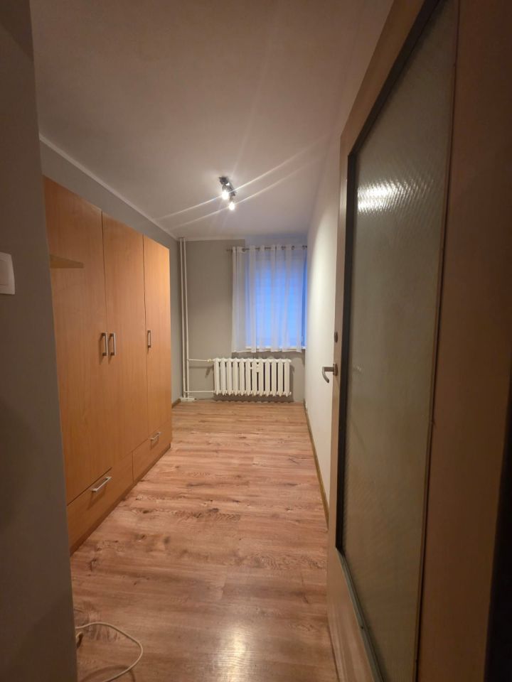 Mieszkanie 4-pokojowe Poznań Chartowo. Zdjęcie 3