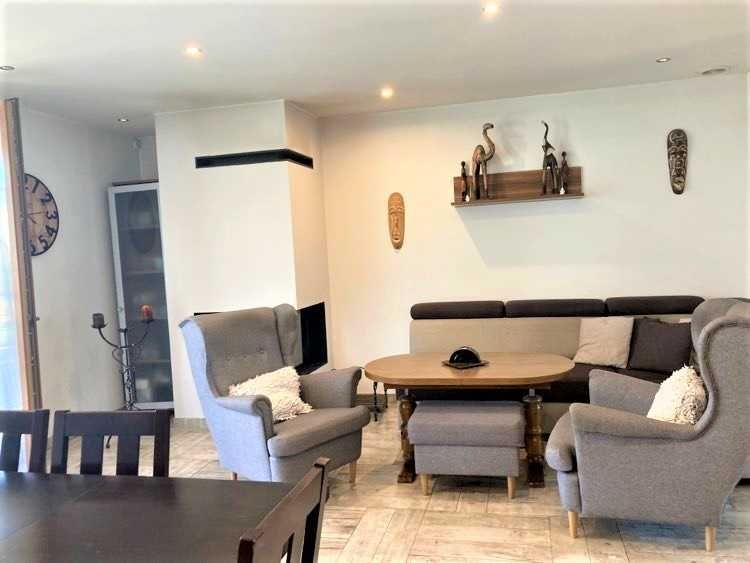 dom wolnostojący, 4 pokoje Spalona, ul. Akacjowa