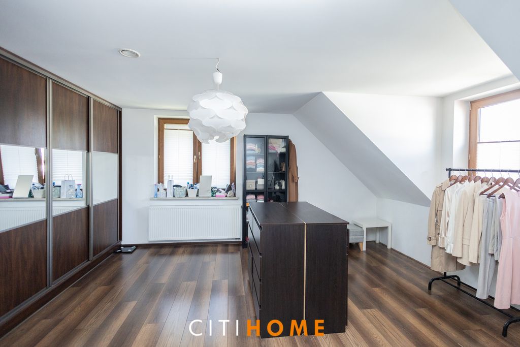 dom wolnostojący, 4 pokoje Karczew. Zdjęcie 11