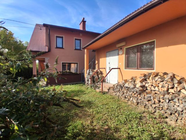 dom wolnostojący, 4 pokoje Sienna Berdychów, Sienna. Zdjęcie 4
