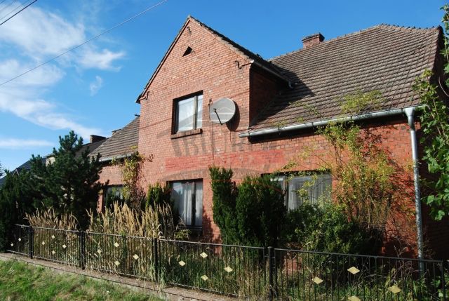 dom wolnostojący, 8 pokoi Zakrzów Turawski. Zdjęcie 2