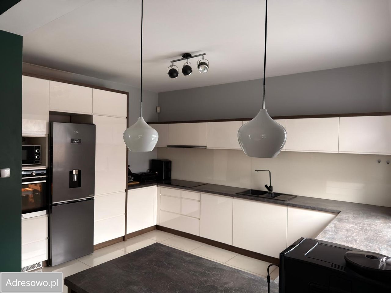 dom wolnostojący, 4 pokoje Działoszyn, ul. Zielona. Zdjęcie 5