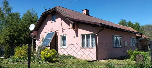 dom wolnostojący, 2 pokoje Długie, ul. Dolna. Zdjęcie 1