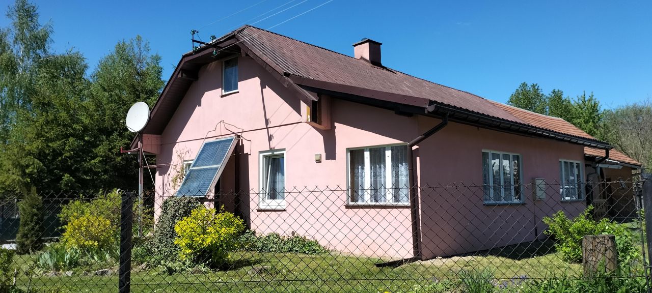 dom wolnostojący, 2 pokoje Długie, ul. Dolna. Zdjęcie 1