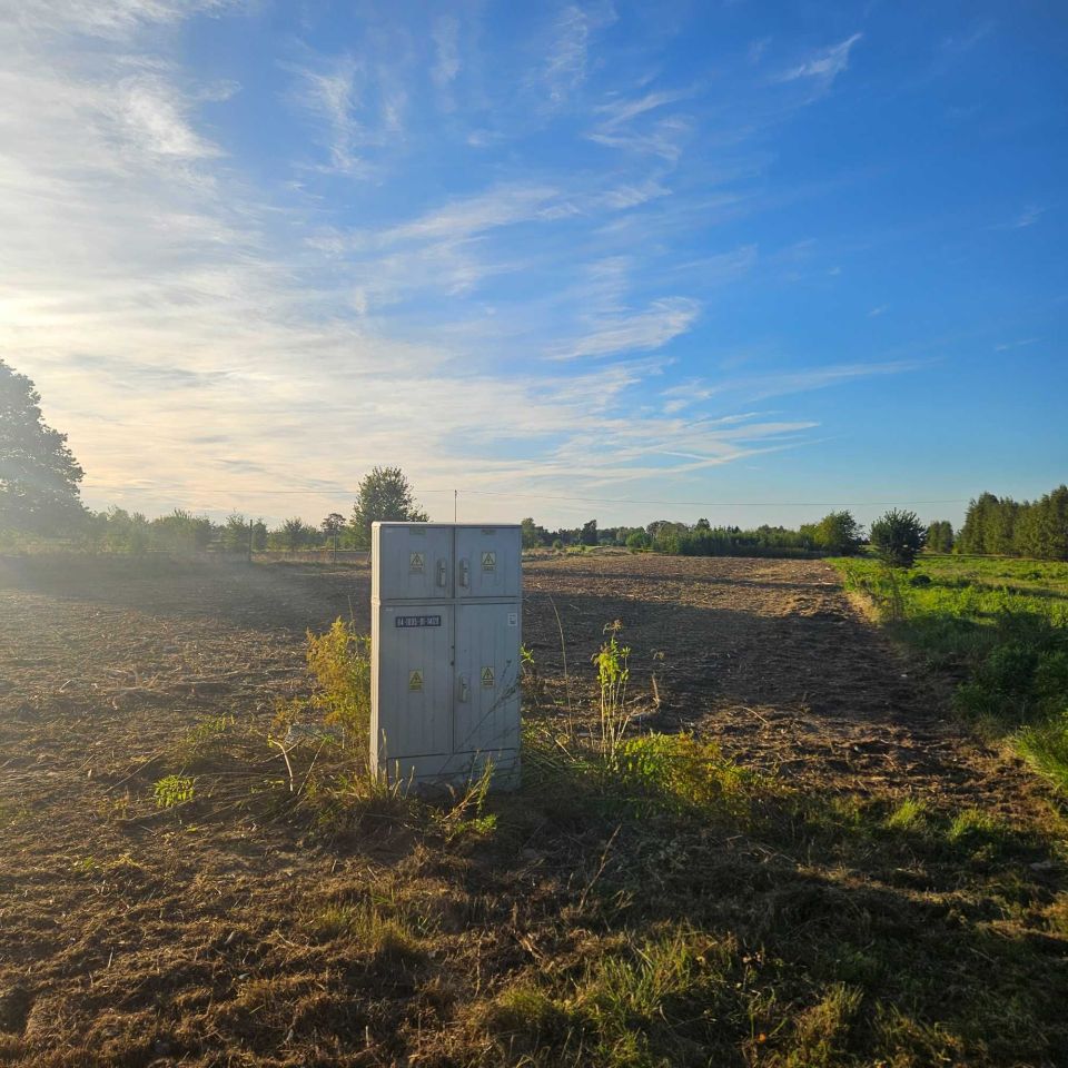 Działka rolno-budowlana Dąbrówka-Marianka. Zdjęcie 3