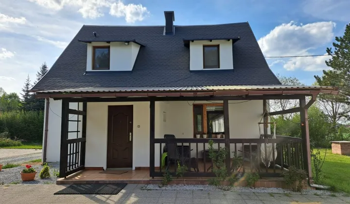 dom wolnostojący, 4 pokoje Międzybórz