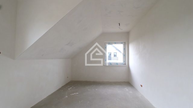 dom wolnostojący, 5 pokoi Czyżów. Zdjęcie 13