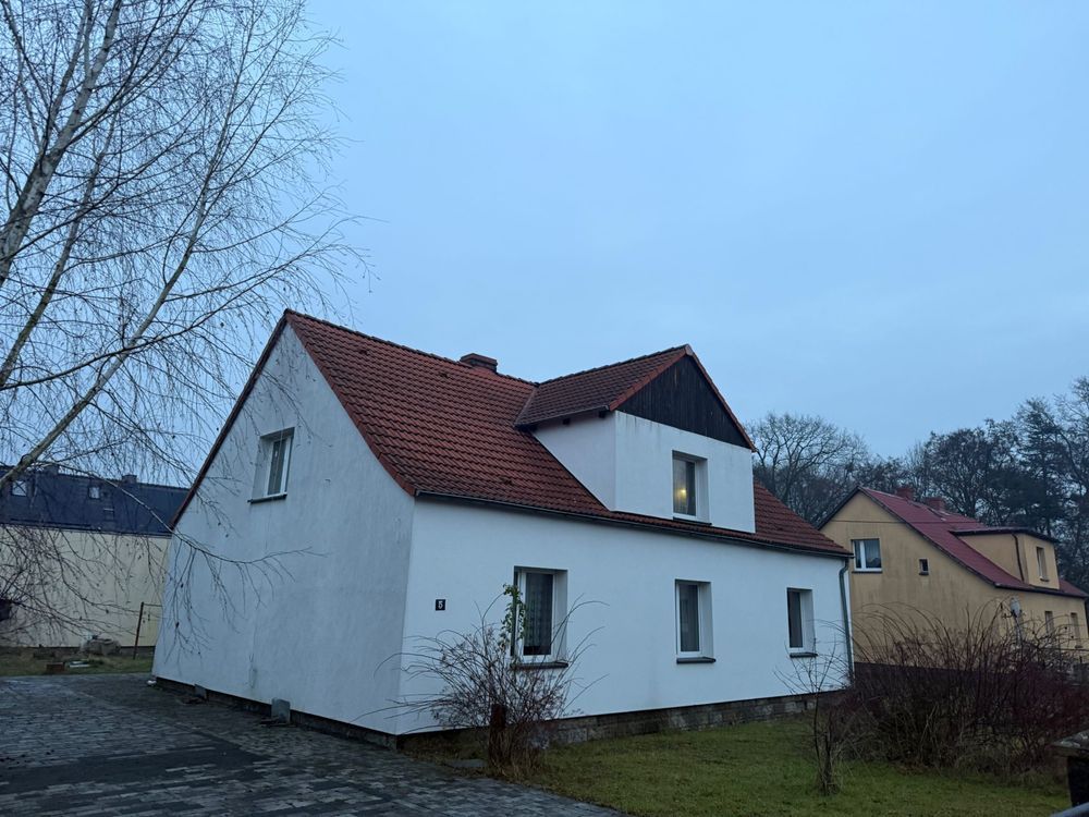 dom wolnostojący, 7 pokoi Krapkowice. Zdjęcie 2