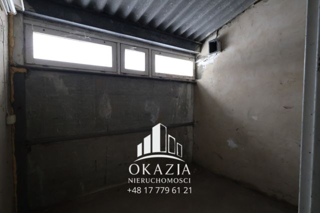 Hala/magazyn Wysoka Głogowska. Zdjęcie 11