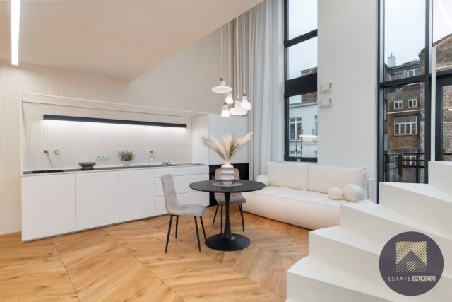 Mieszkanie 4-pokojowe Warszawa Praga, ul. Targowa. Zdjęcie 4