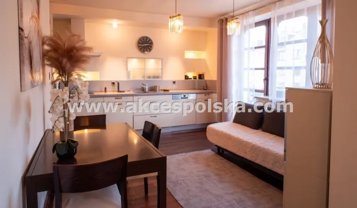 Mieszkanie 3-pokojowe Warszawa Śródmieście, ul. Sapieżyńska