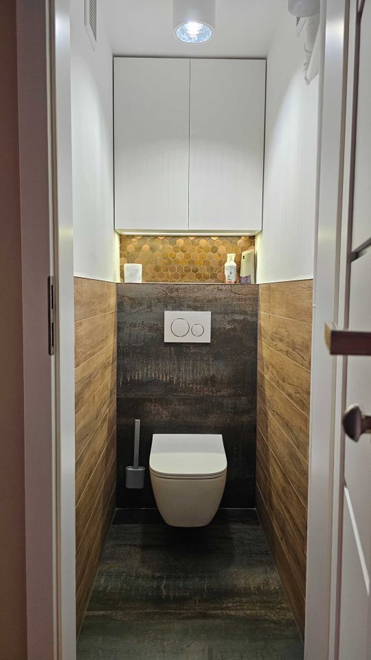 Mieszkanie 3-pokojowe Legnica. Zdjęcie 4