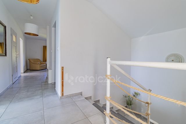 dom wolnostojący, 6 pokoi Kamień, ul. Kieleńska. Zdjęcie 10