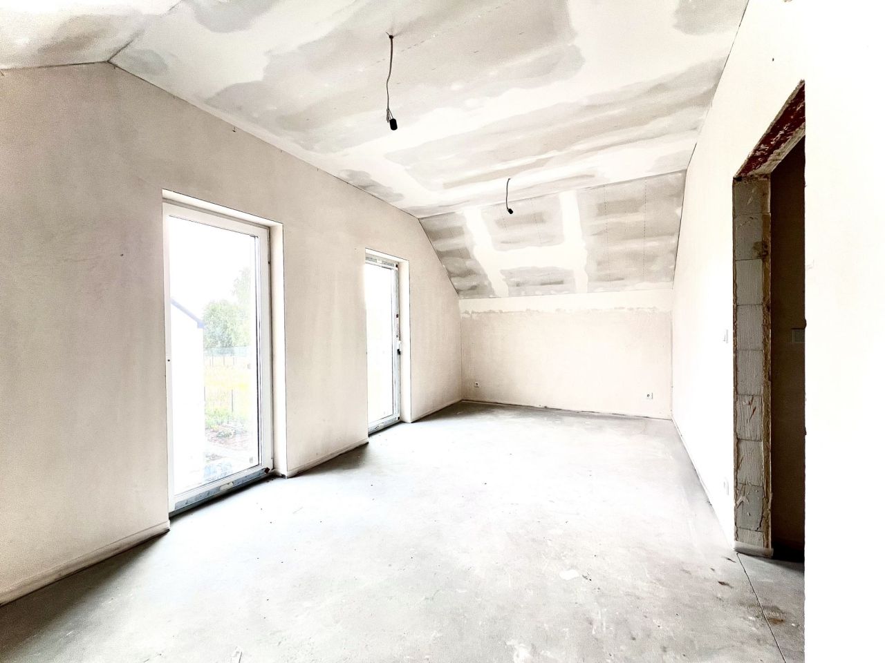 dom wolnostojący, 5 pokoi Morawica. Zdjęcie 17