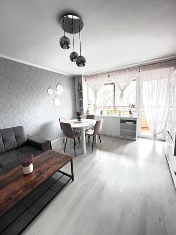 Mieszkanie 3-pokojowe Śrem, ul. Jana Kilińskiego. Zdjęcie 1