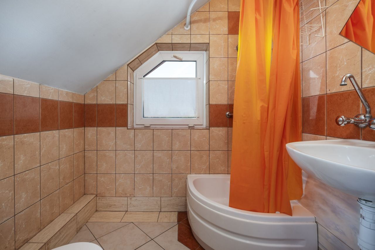 dom wolnostojący, 15 pokoi Stegna, ul. Romana Dmowskiego. Zdjęcie 15