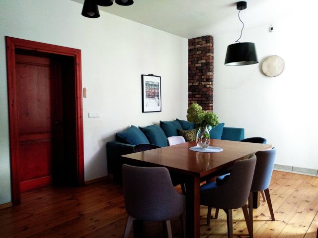 Mieszkanie 4-pokojowe Bytom, ul. Kazimierza Pułaskiego. Zdjęcie 1