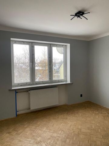 dom wolnostojący, 7 pokoi Warszawa Ursus. Zdjęcie 1