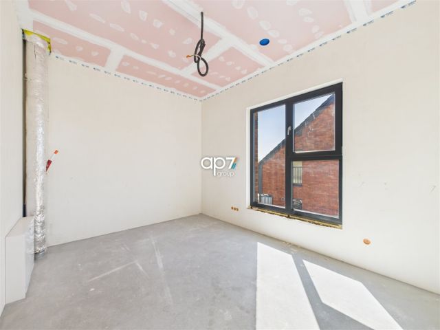 bliźniak, 5 pokoi Cholerzyn. Zdjęcie 11