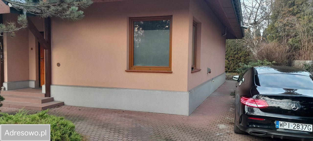 dom wolnostojący, 4 pokoje Łazy, ul. Różana. Zdjęcie 5