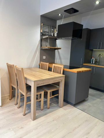 Mieszkanie 1-pokojowe Warszawa Gocław, ul. Jugosłowiańska. Zdjęcie 1