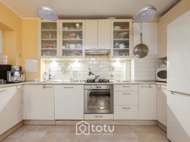 Mieszkanie 3-pokojowe Warszawa Żoliborz, ul. Władysława Broniewskiego. Zdjęcie 1