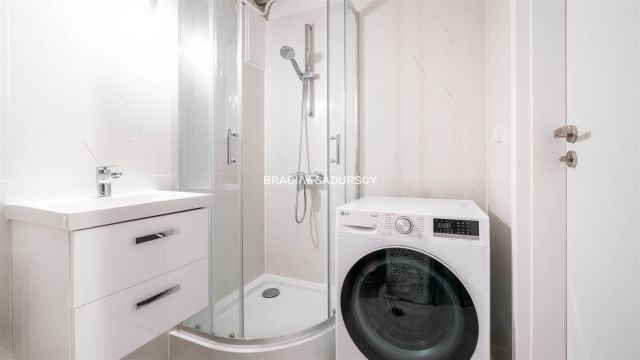 Mieszkanie 2-pokojowe Wieliczka, ul. Nowy Świat. Zdjęcie 15