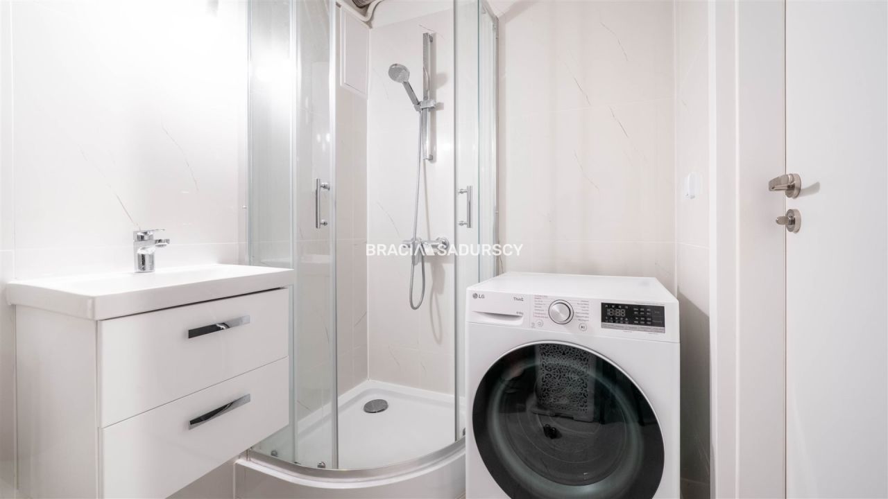 Mieszkanie 2-pokojowe Wieliczka, ul. Nowy Świat. Zdjęcie 15