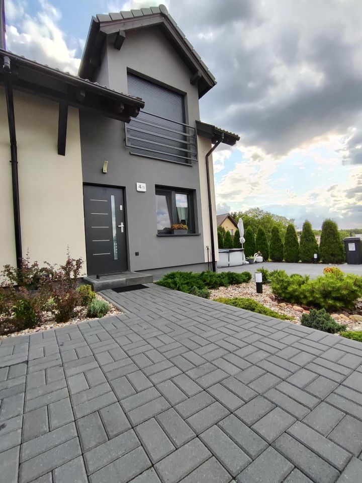 bliźniak, 5 pokoi Czapury, Poranek. Zdjęcie 2