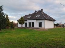 dom wolnostojący, 5 pokoi Piaskowiec