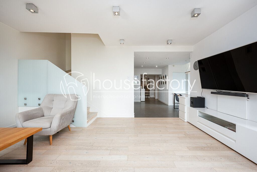 Mieszkanie 5-pokojowe Łódź Chojny, ul. Stanisławy Leszczyńskiej. Zdjęcie 4