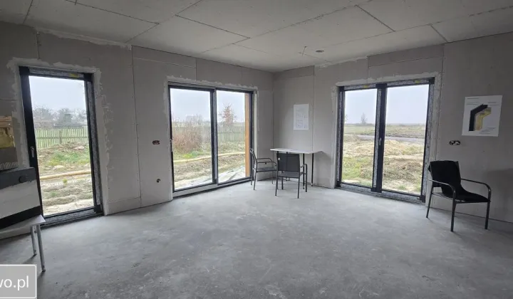 dom wolnostojący, 4 pokoje Ligotka