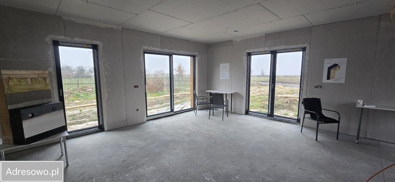 dom wolnostojący, 4 pokoje Ligotka. Zdjęcie 1