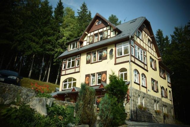 Hotel/pensjonat Karpacz, ul. Armii Krajowej. Zdjęcie 1