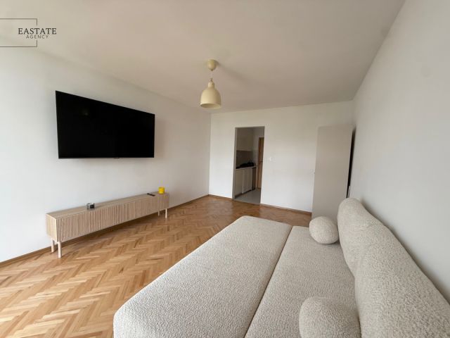 Mieszkanie 1-pokojowe Warszawa Ochota, ul. Urbanistów. Zdjęcie 2