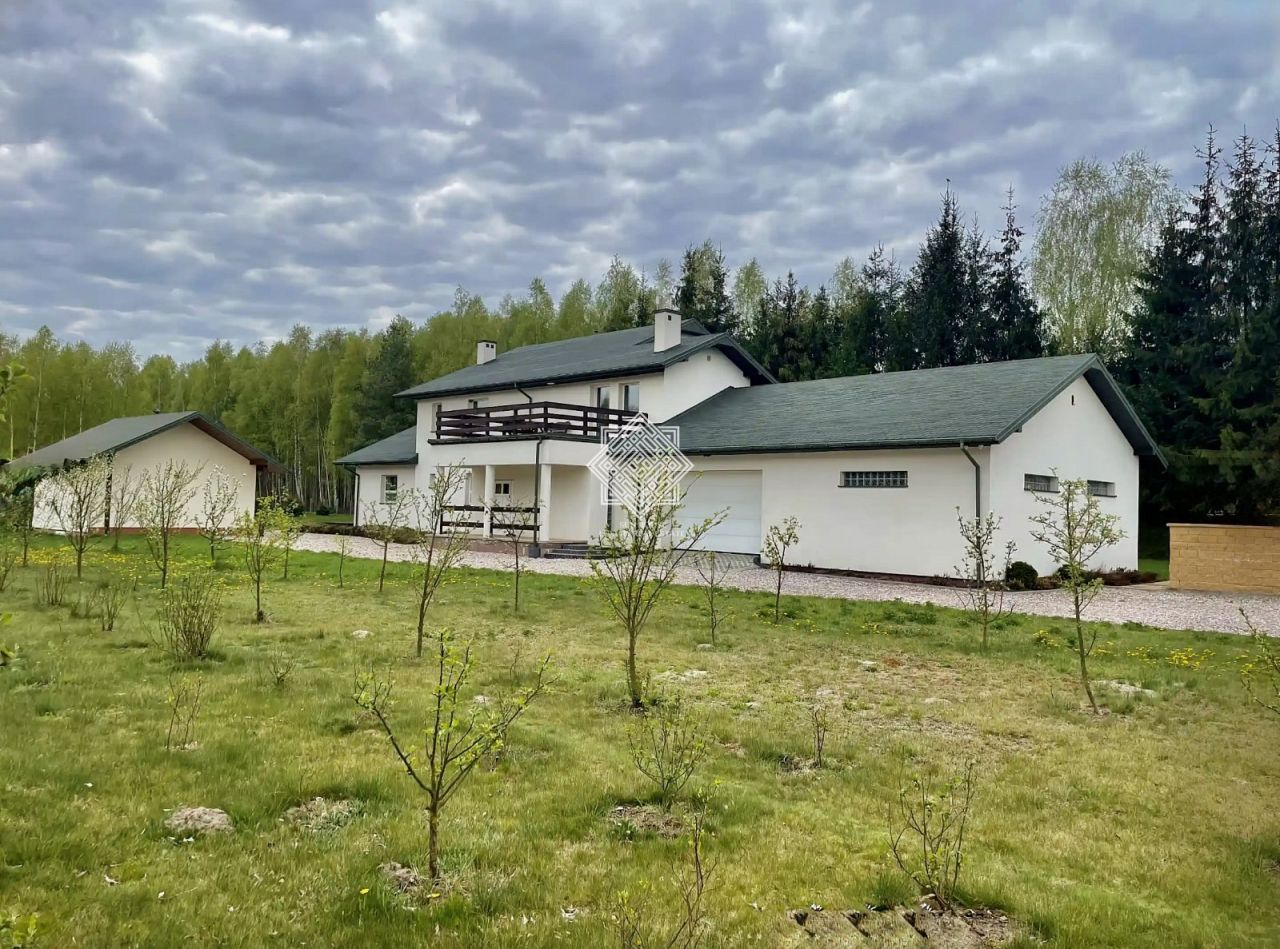 dom wolnostojący, 8 pokoi Koryciska