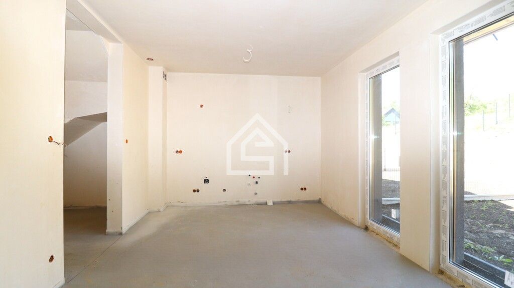 dom szeregowy, 4 pokoje Sułków. Zdjęcie 2