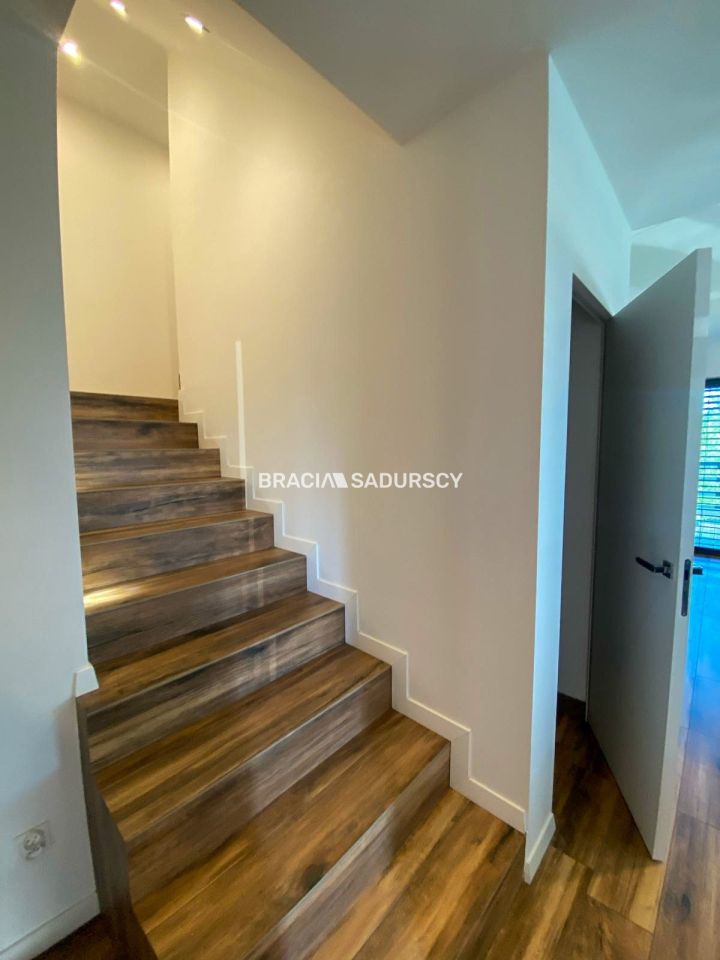 dom wolnostojący, 4 pokoje Skawina, ul. Mikołaja Kopernika. Zdjęcie 35