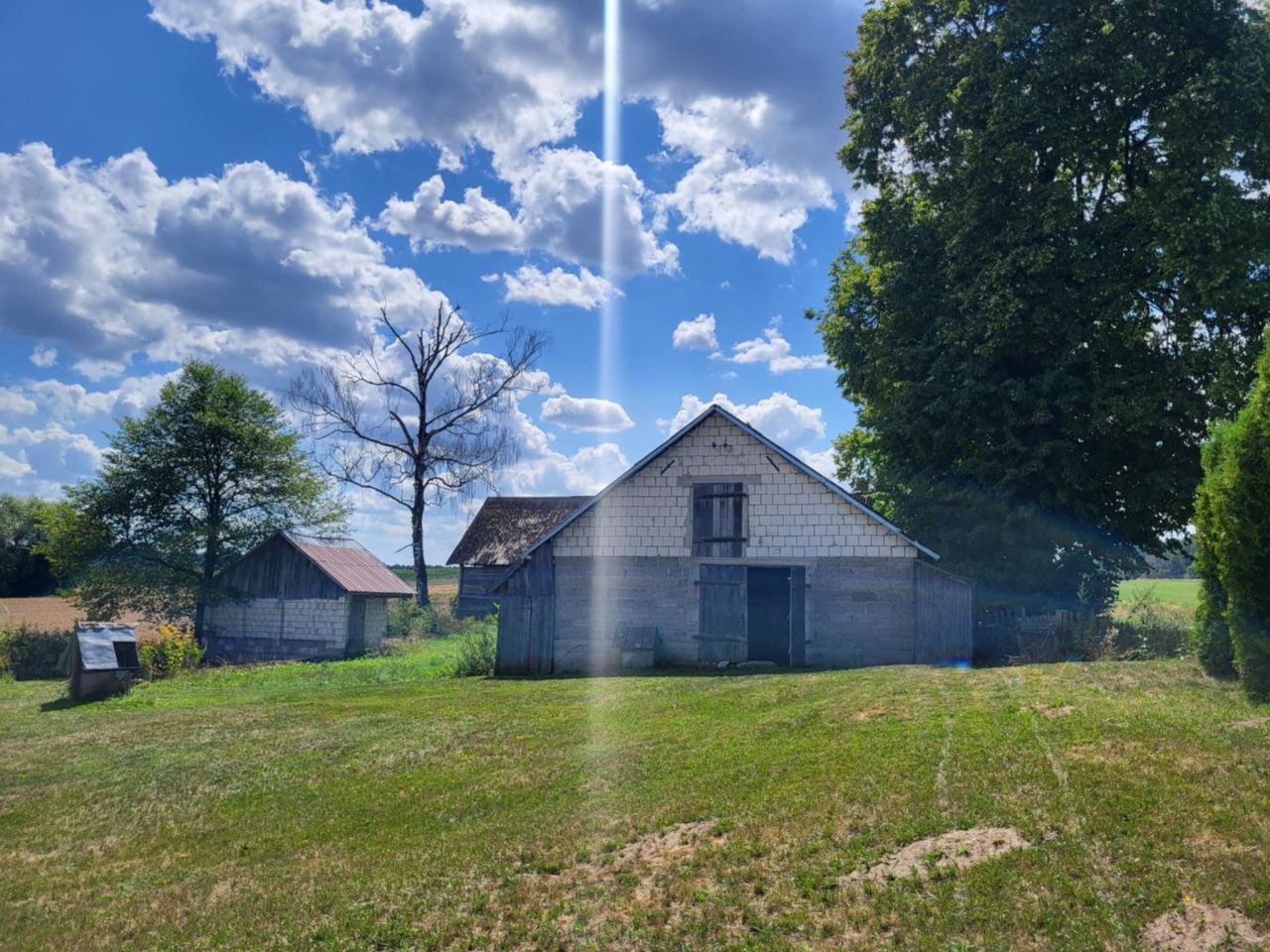 dom wolnostojący, 4 pokoje Poniatowicze. Zdjęcie 2
