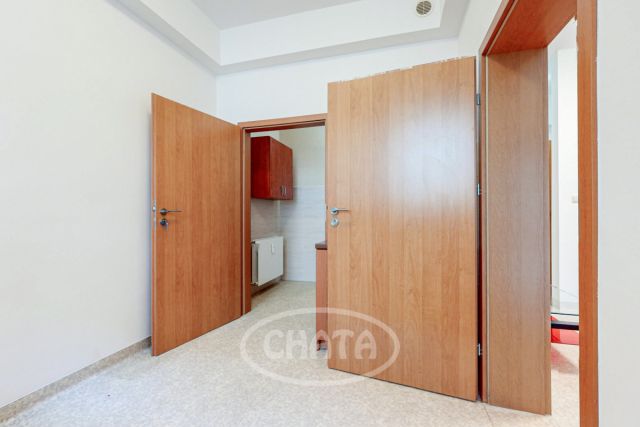 Lokal Wrocław Kuźniki, ul. Dźwirzyńska. Zdjęcie 6