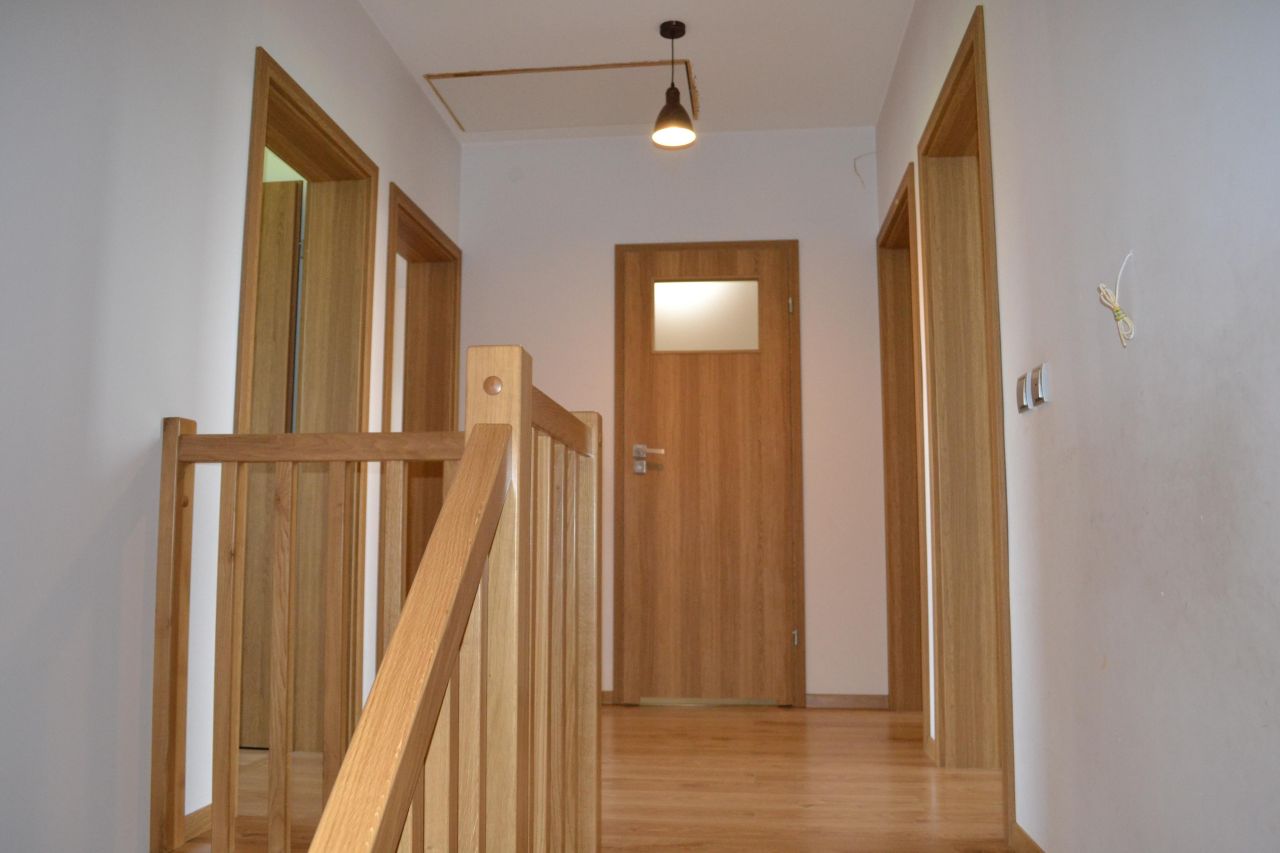 dom szeregowy, 6 pokoi Wieliczka Krzyszkowice, Zacisze. Zdjęcie 8