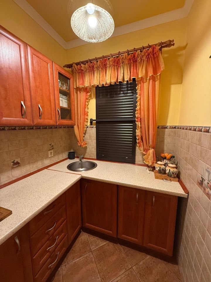 dom letniskowy Chorzów. Zdjęcie 4