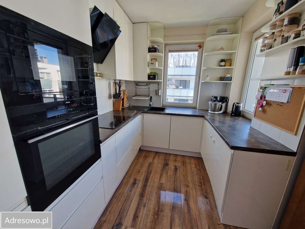 Mieszkanie 3-pokojowe Ząbki, ul. Powstańców. Zdjęcie 2