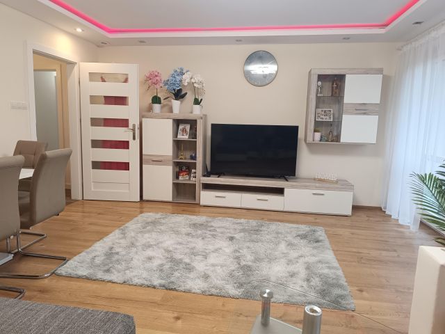 Mieszkanie 4-pokojowe Płock Międzytorze, ul. Wacława Lachmana. Zdjęcie 1