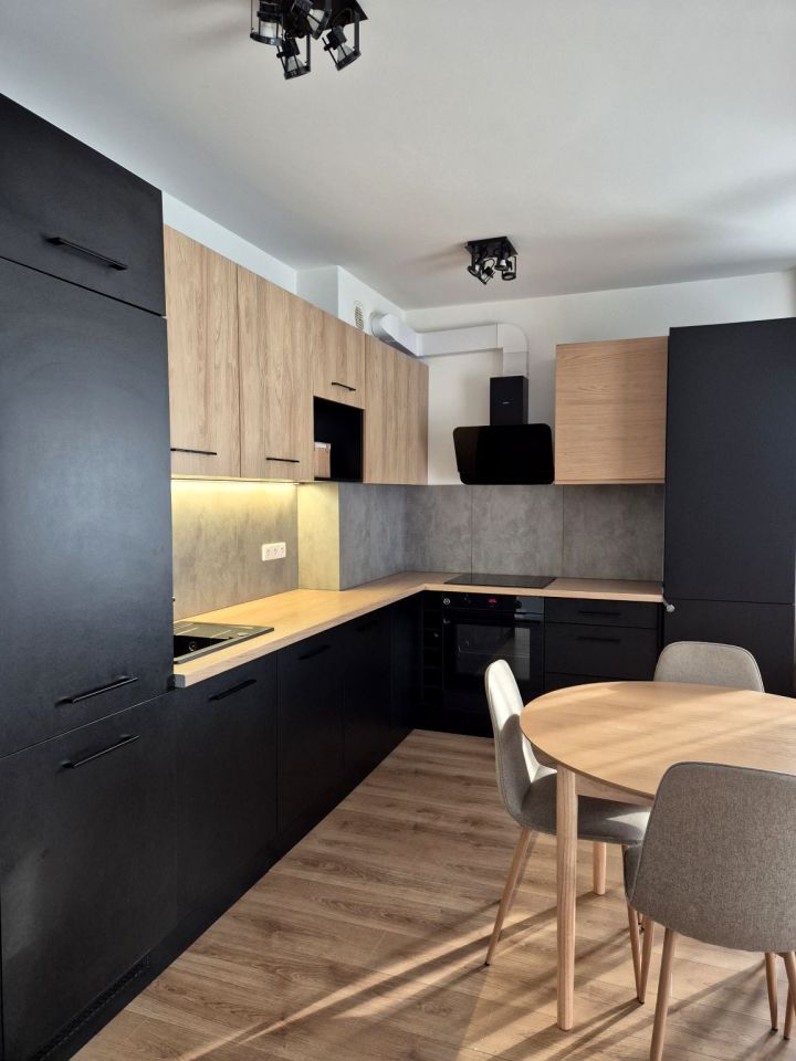 Mieszkanie 3-pokojowe Koninko, ul. Sikorcza. Zdjęcie 10