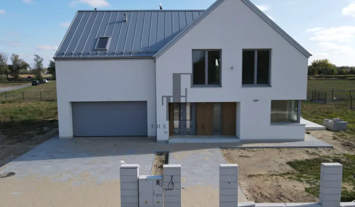 dom wolnostojący, 6 pokoi Warszawa Wilanów, ul. Łęgowa