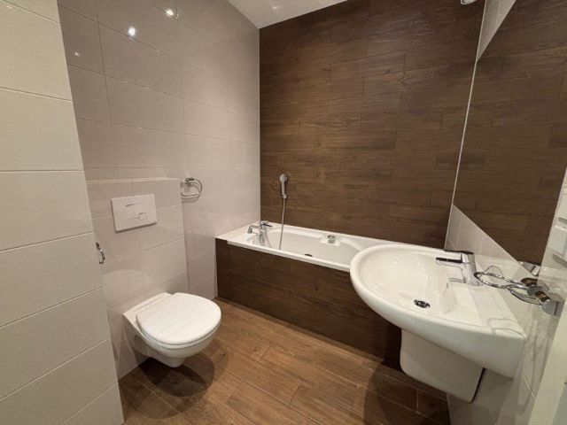 Mieszkanie 3-pokojowe Katowice Dolina Trzech Stawów, ul. Francuska. Zdjęcie 10