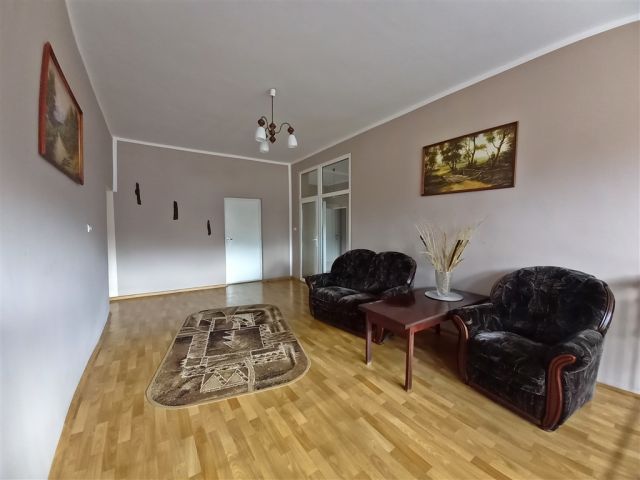 dom szeregowy, 12 pokoi Orłowice. Zdjęcie 22