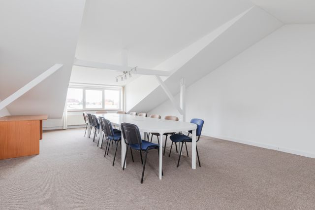 dom wolnostojący, 11 pokoi Warszawa. Zdjęcie 5