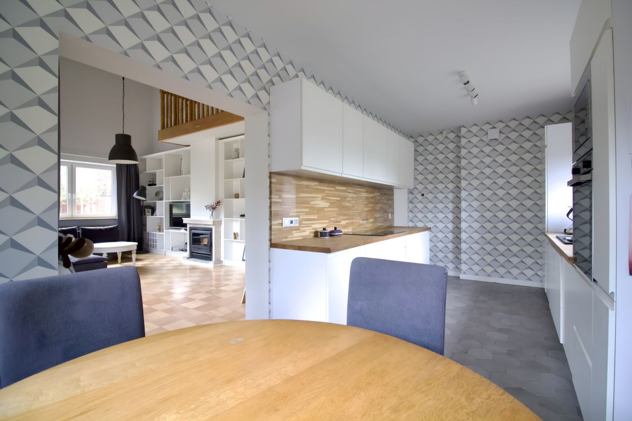 dom wolnostojący, 7 pokoi Zabierzów, ul. Mostowa. Zdjęcie 1